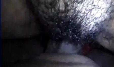 Tay trong âm đạo tim phim sex moi nhat nữ Trang Lara