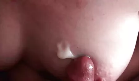 Gian lận tuổi, giáo sex sv moi nhat viên, thuyết phục một học sinh để có quan hệ tình dục