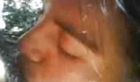 Béo đẹp, đưa nó cho ông già phim sex co trang moi nhat