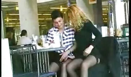 Phụ nữ chơi roulette cho những ham muốn nhung trang web sex moi nhat tình dục