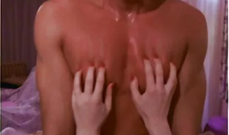 Vú, quần xxx moi nhat lót,